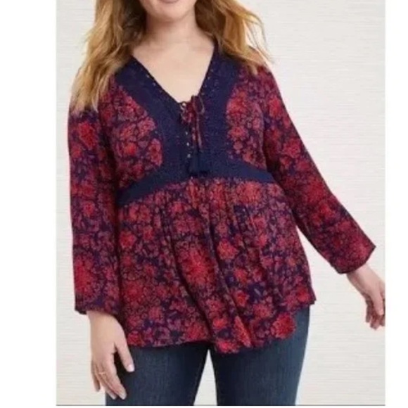 Torrid | Lace-Up Babydoll Tunic Top - Crinkle Gauze Floral Red/Navy 3X - Picture 1 of 9